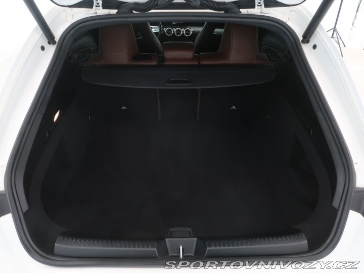 Mercedes-Benz CLA AMG Paket 220 d 4MATIC 2021