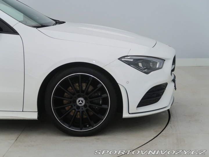 Mercedes-Benz CLA AMG Paket 220 d 4MATIC 2021