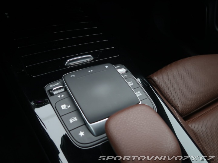 Mercedes-Benz CLA AMG Paket 220 d 4MATIC 2021