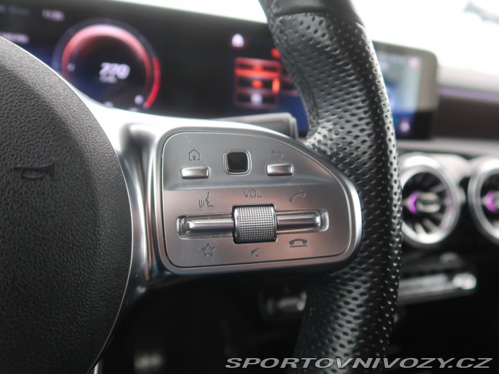 Mercedes-Benz CLA AMG Paket 220 d 4MATIC 2021