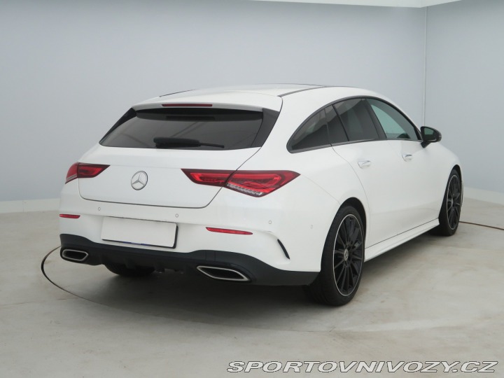 Mercedes-Benz CLA AMG Paket 220 d 4MATIC 2021