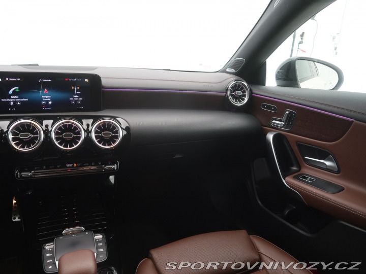 Mercedes-Benz CLA AMG Paket 220 d 4MATIC 2021