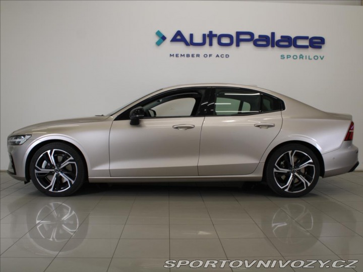 Volvo S60 2,0 B5 AWD Ultimate Dark 2024