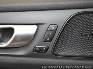 Volvo S60 2,0 B5 AWD Ultimate Dark 2024