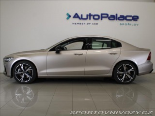 Volvo S60 2,0 B5 AWD Ultimate Dark 2024