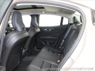 Volvo S60 2,0 B5 AWD Ultimate Dark 2024