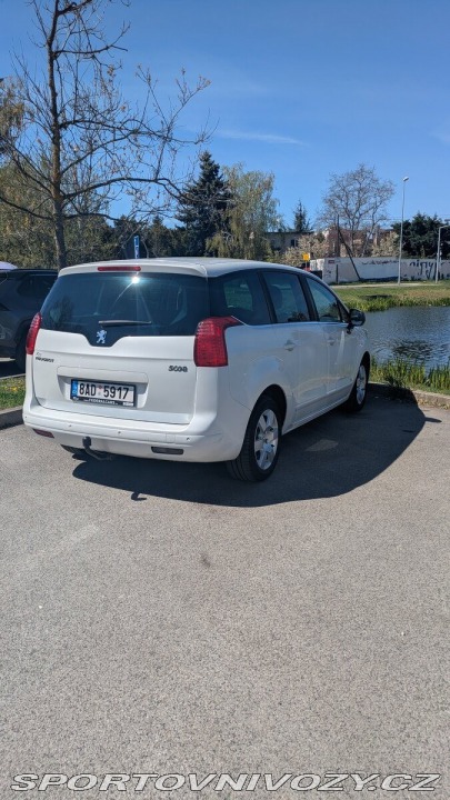 Peugeot Ostatní modely 5008 2,0   Hdi , r.v.2013 2013