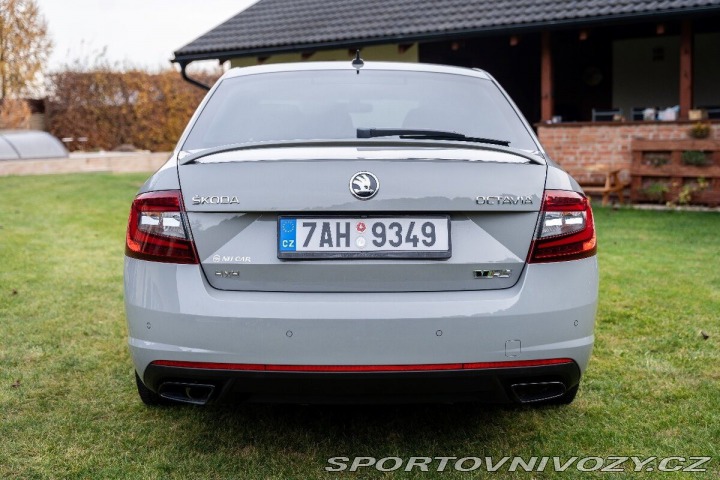 Škoda Ostatní modely Octavia 2,0   RS TDI 4x4 DSG 1800