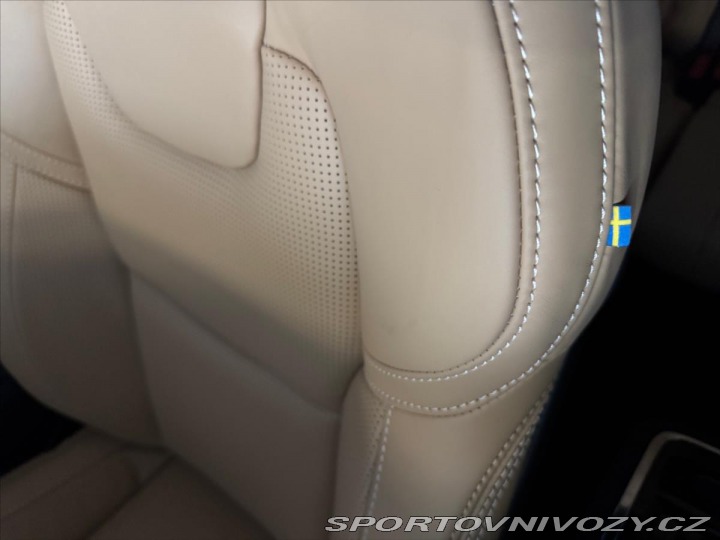 Volvo Ostatní modely XC90 2,0 T8 AWD Plus Bright 2024
