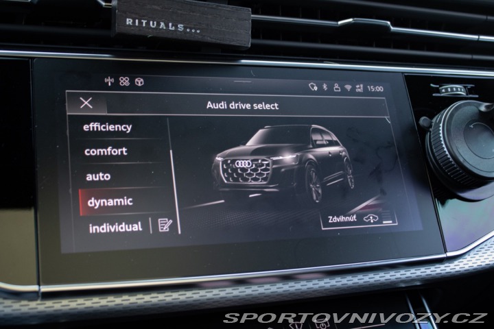 Audi SQ7 TFSI quattro A/T 8 / ZÁR 2025