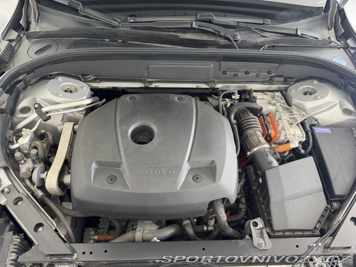 Volvo Ostatní modely XC60 T6 AWD*Recharge Plus*Odvě 2022