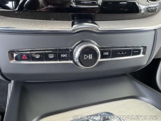 Volvo Ostatní modely XC60 T6 AWD*Recharge Plus*Odvě 2022