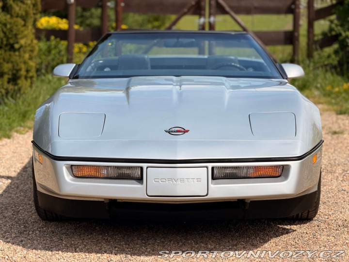 Chevrolet Corvette 5.7 V8 | Manuál 23 560mil 1986