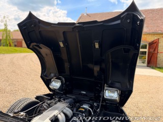 Chevrolet Corvette 5.7 V8 | Manuál 23 560mil 1986