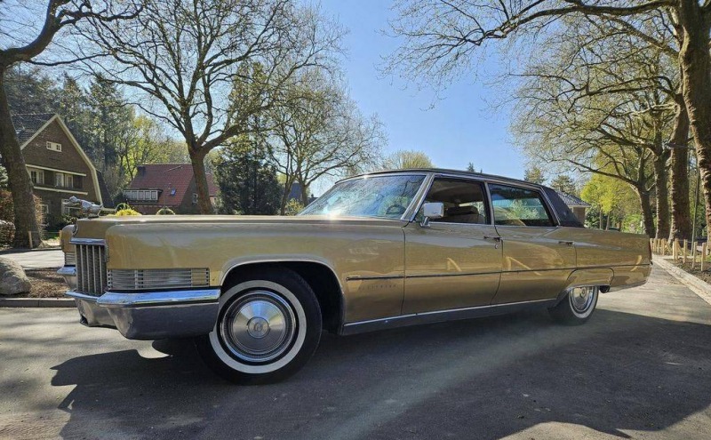 Ostatní značky Ostatní modely Cadillac Fleetwood Brougham 7.7 V8