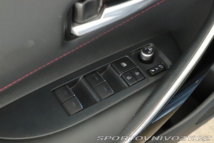 Toyota Corolla 2.0 Hybrid 2021