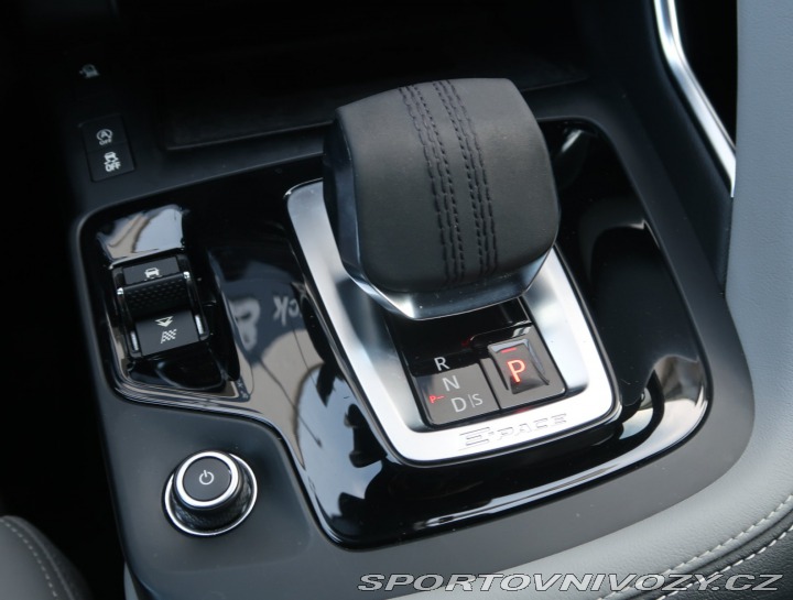 Jaguar E-Pace R-Dynamic D200 AWD 2021