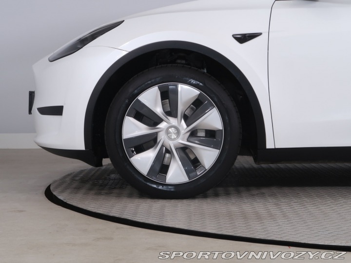 Tesla Model Y RWD LFP 60kWh 2023