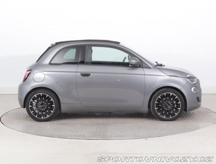 Fiat 500 500e 42 kWh 2021