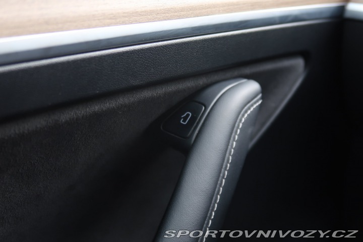 Tesla Model Y Long Range AWD 79kWh 2022