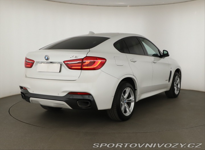 BMW X6 xDrive40d 2016