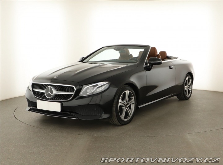 Mercedes-Benz E E 200 2017