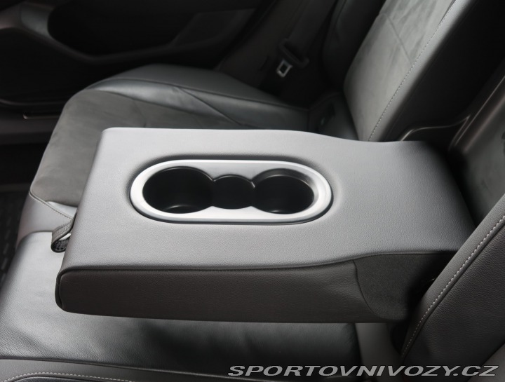 Volkswagen Arteon R-line 2.0 TDI 2022