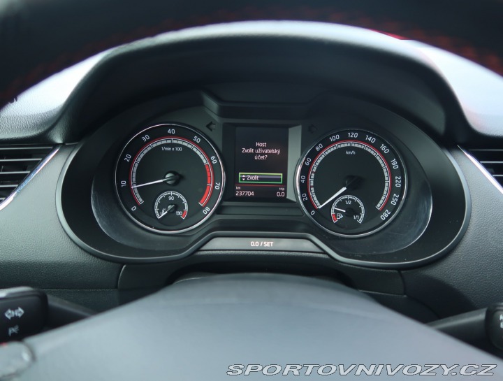 Škoda Octavia RS RS Challenge RS 230 2.0 T 2017