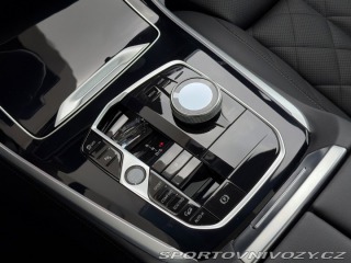BMW X5 M60i 2025