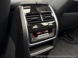 BMW X5 M60i 2025