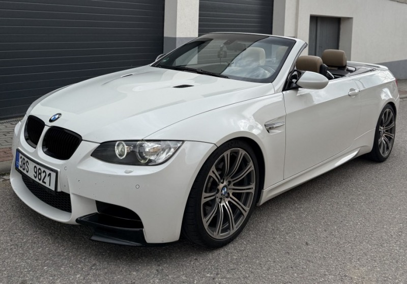BMW M3 E93