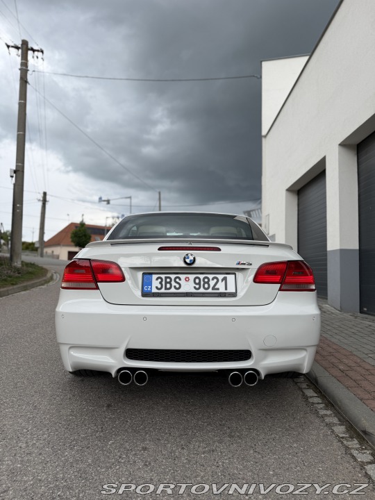BMW M3 E93 2008