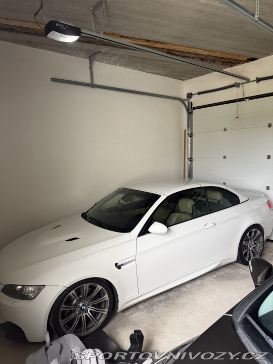 BMW M3 E93 2008