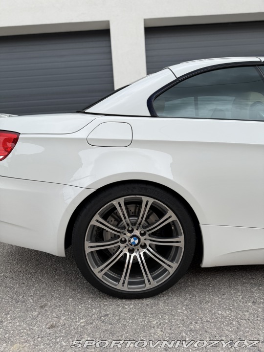 BMW M3 E93 2008