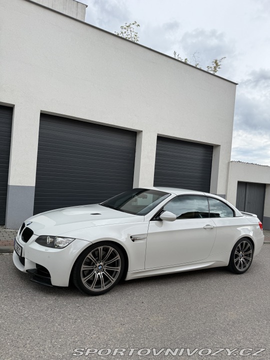 BMW M3 E93 2008