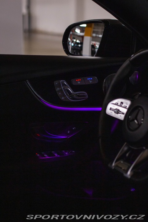 Mercedes-Benz E  2018