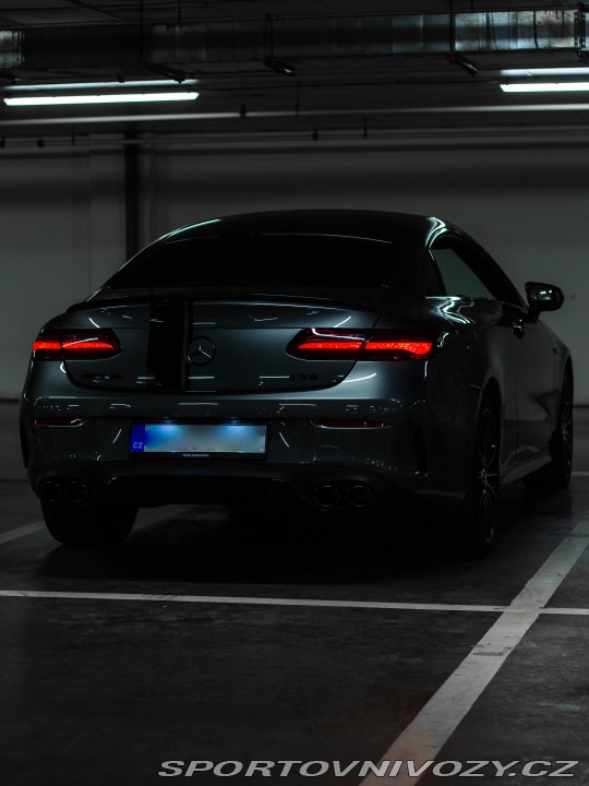 Mercedes-Benz E  2018