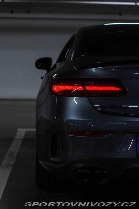 Mercedes-Benz E  2018