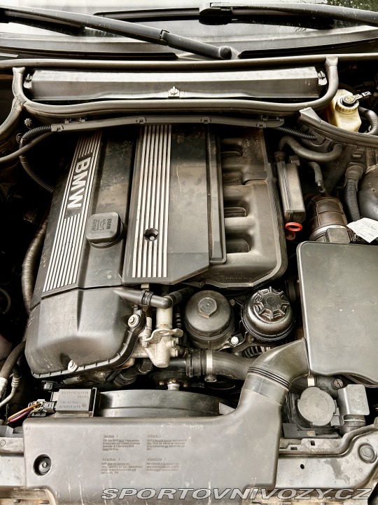 BMW 3 E46 325i 2002