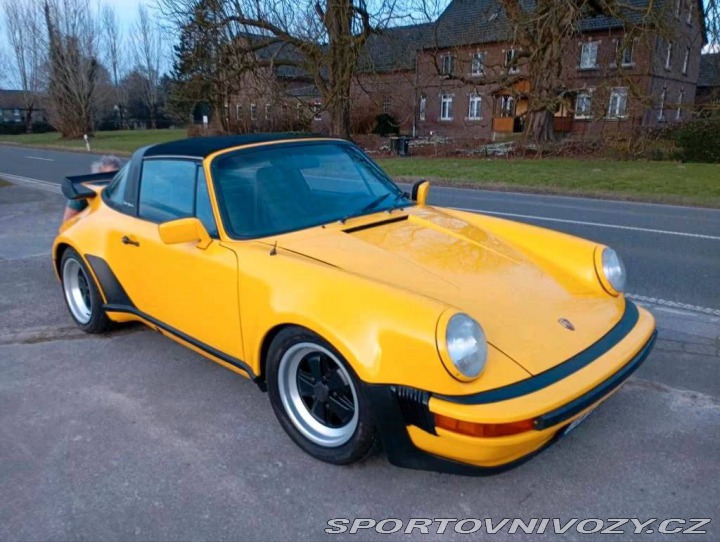 Porsche 911  1979