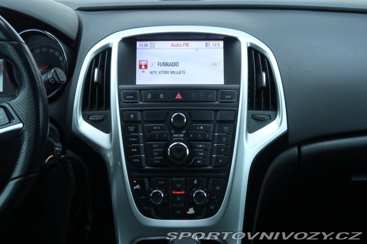 Opel Astra Classic 2.0 CDTI 2012