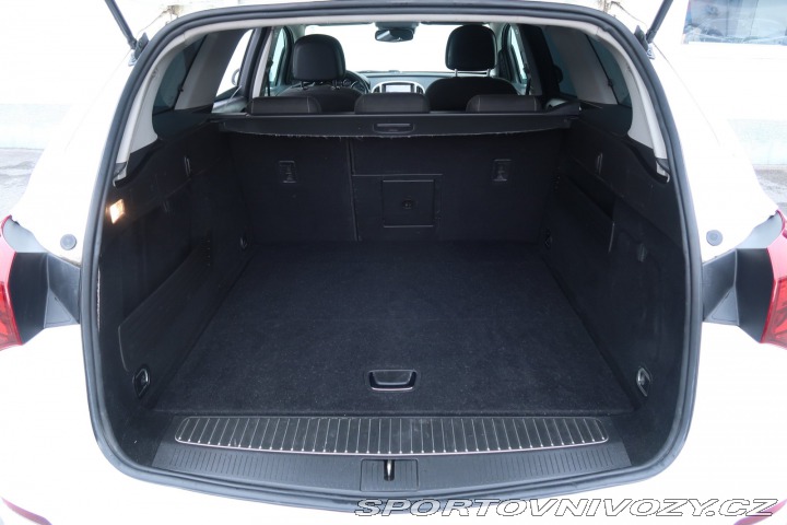 Opel Astra Classic 2.0 CDTI 2012