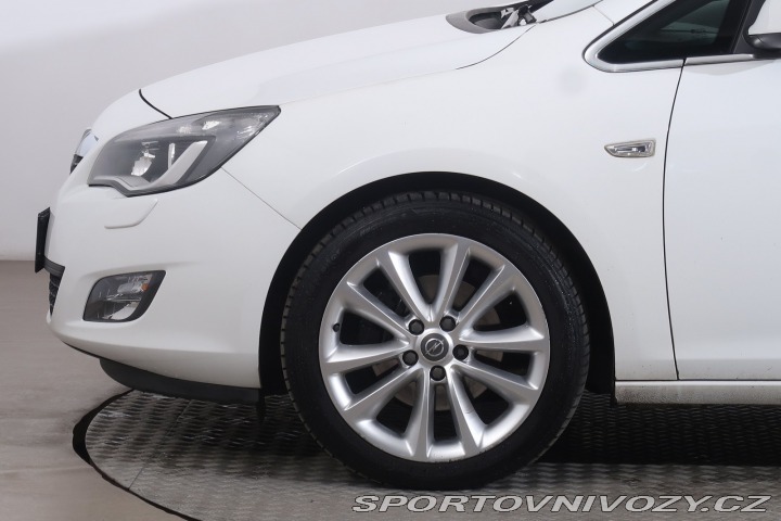 Opel Astra Classic 2.0 CDTI 2012