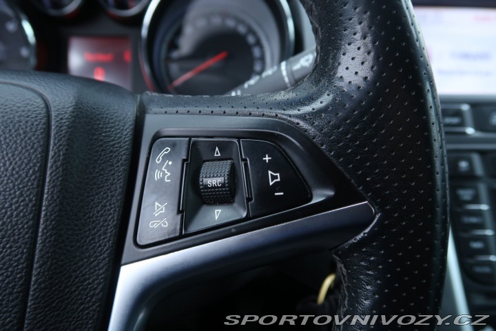 Opel Astra Classic 2.0 CDTI 2012