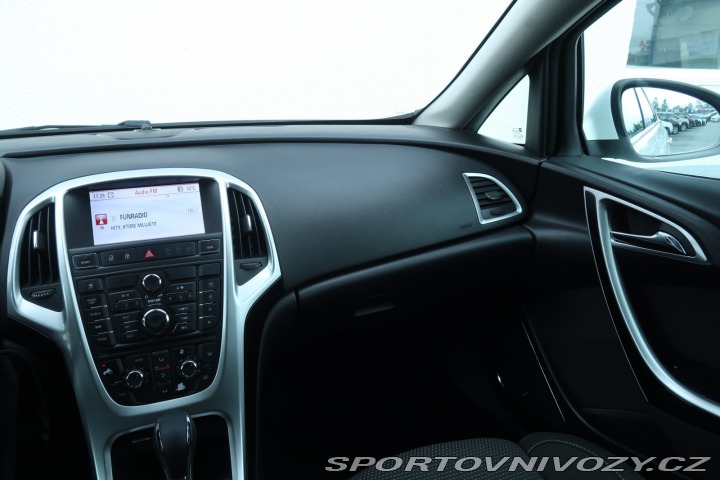 Opel Astra Classic 2.0 CDTI 2012