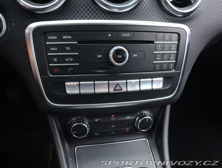 Mercedes-Benz A A 200 2016