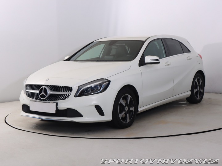 Mercedes-Benz A A 200 2016