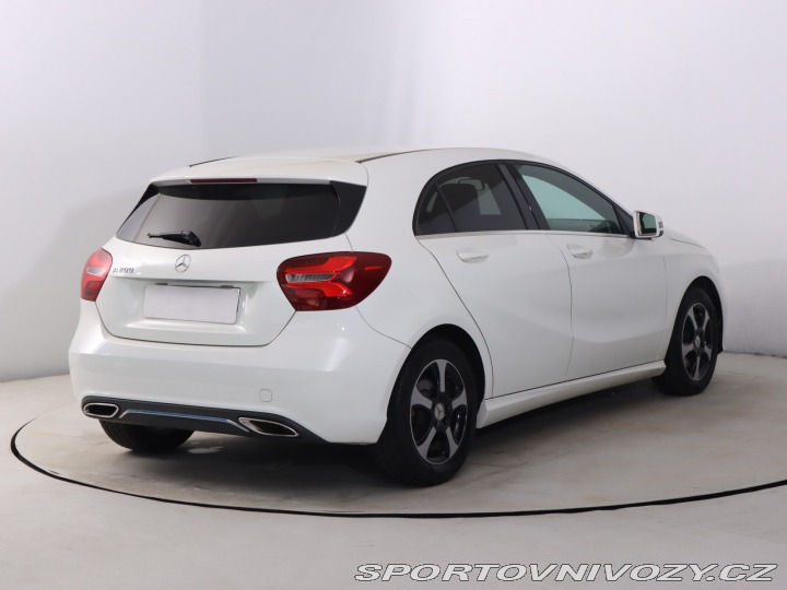 Mercedes-Benz A A 200 2016