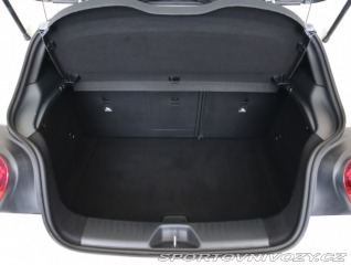 Mercedes-Benz A A 200 2016