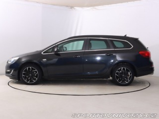 Opel Astra 2.0 CDTI 2013